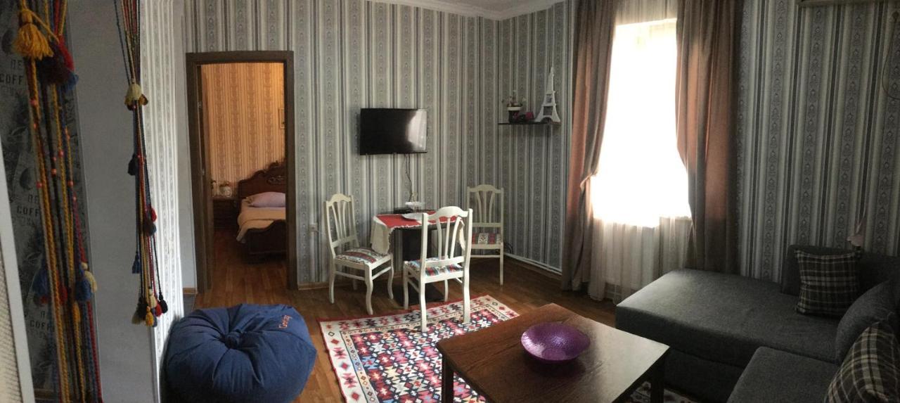 Tbilisi Central Street Cosy Apartments エクステリア 写真