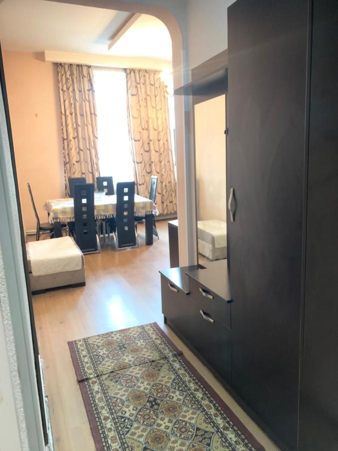 Tbilisi Central Street Cosy Apartments エクステリア 写真